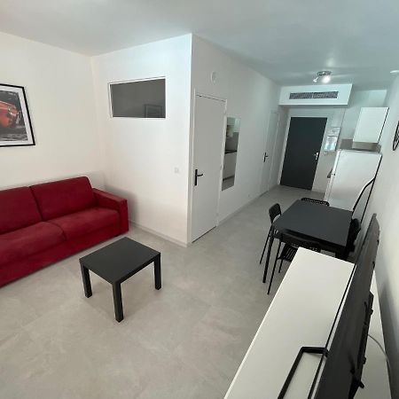 Appartement 30 M2, Piscine Et Parking Prive Mouans-Sartoux Eksteriør billede