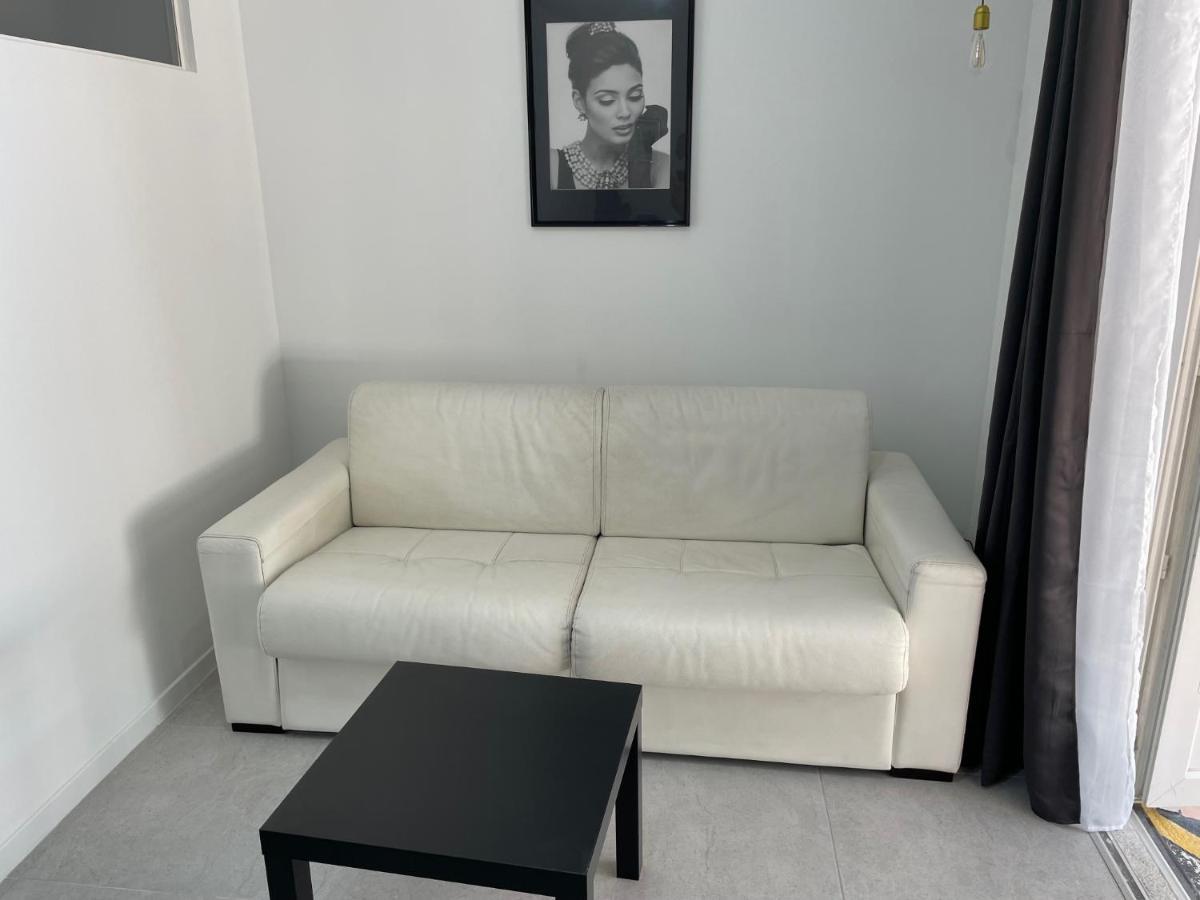 Appartement 30 M2, Piscine Et Parking Prive Mouans-Sartoux Eksteriør billede