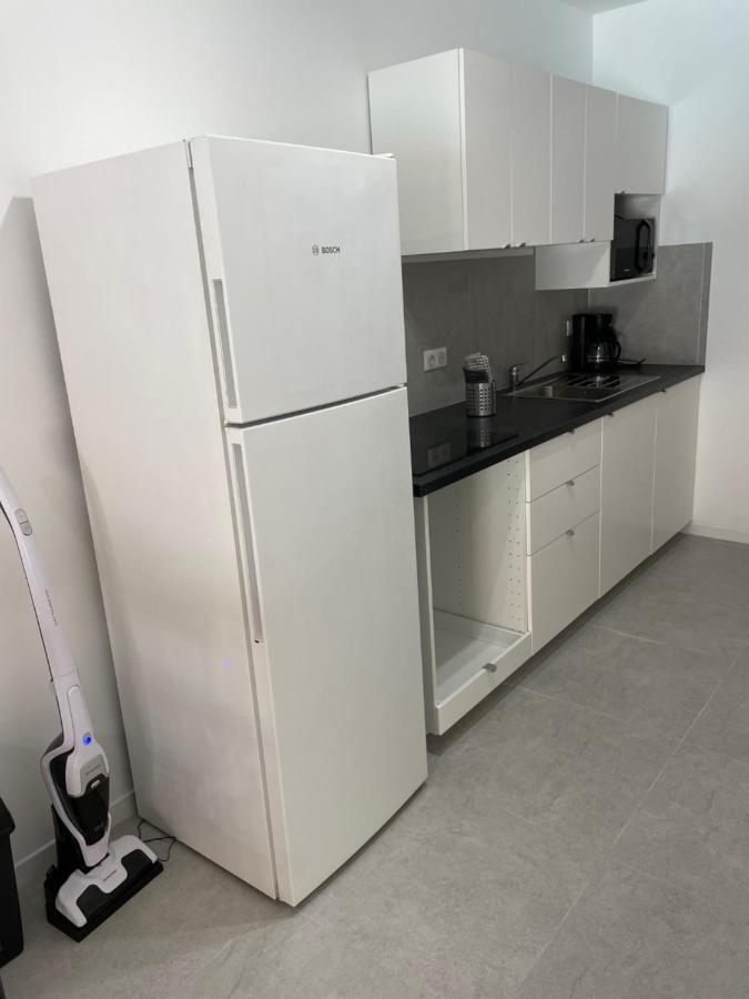 Appartement 30 M2, Piscine Et Parking Prive Mouans-Sartoux Eksteriør billede