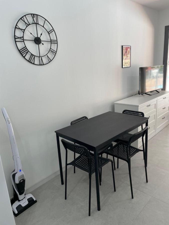Appartement 30 M2, Piscine Et Parking Prive Mouans-Sartoux Eksteriør billede